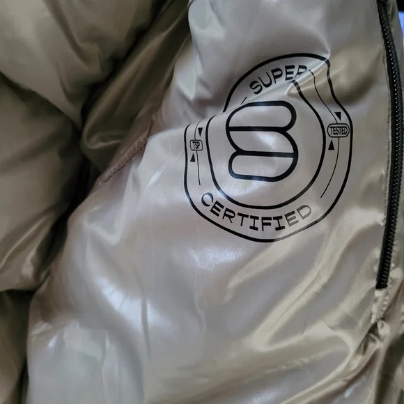 TNA SUPER PUFF WOMENS SMALL HIGHGLOSS CREAM - Picture 5 of 6